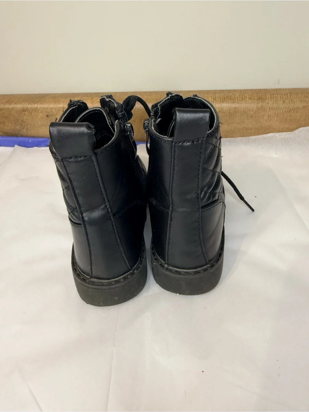 Apakowa Girls Black Quilted Combat Boots Side Zip Lace-Up Size 13
